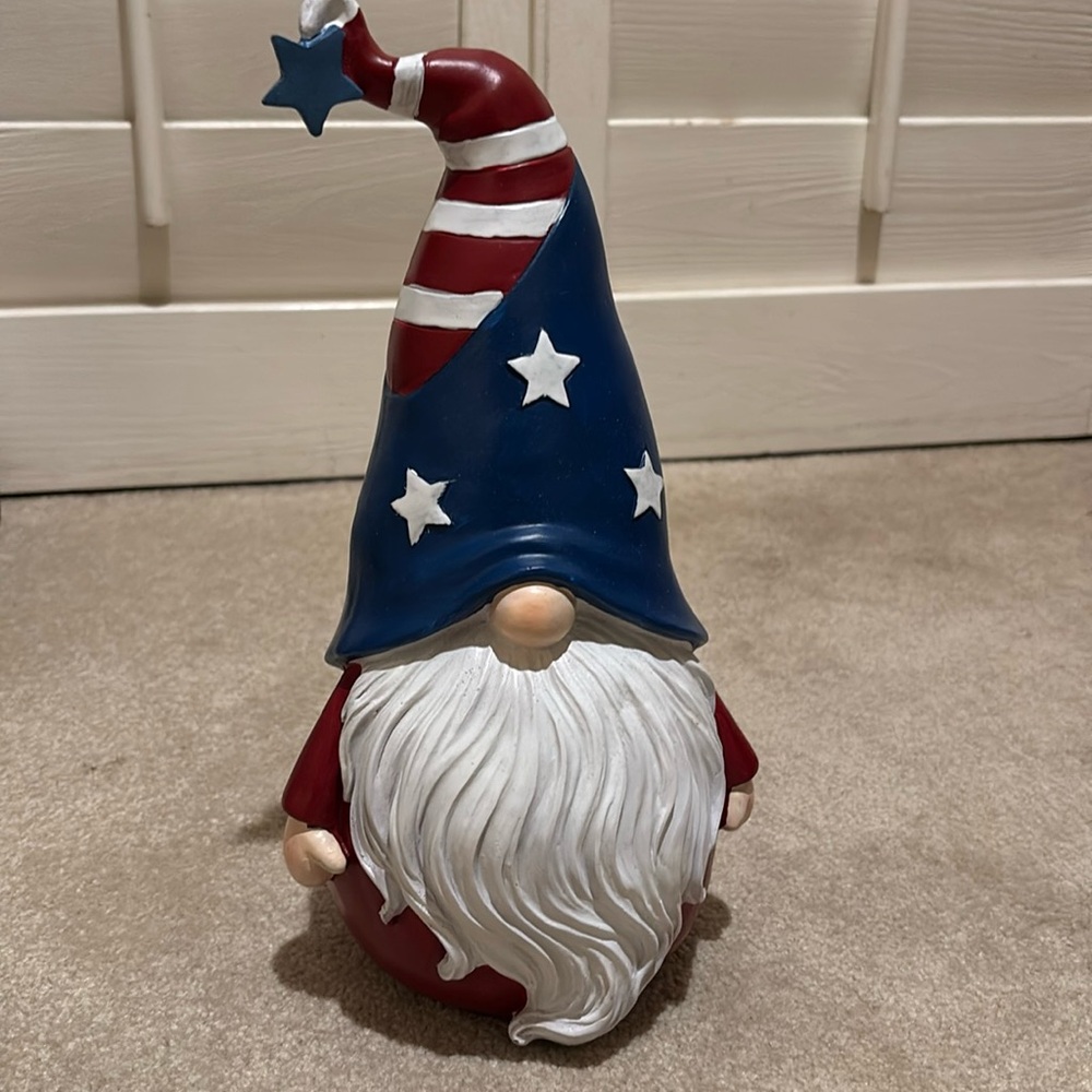 All American gnome. New!